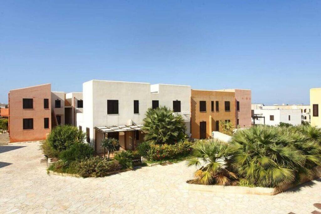 Ferienwohnung Casa Gilia Favignana Exterior foto